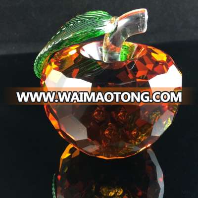 crystal glass faceted cut apple model for wedding favors and holiday gifts