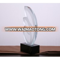 wing shape design crystal award